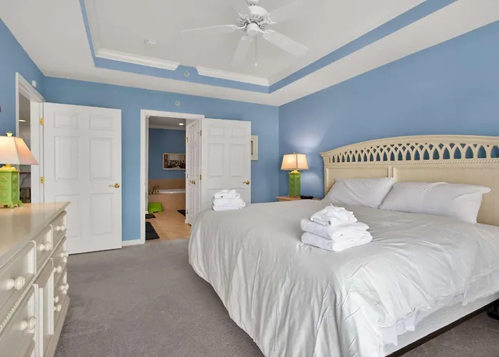 6 Sunset Island Drive - *